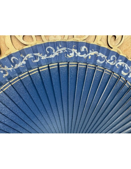 ABANICO DE MADERA AZUL MARINO PINTADO. 20CM. REF: 8500V