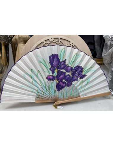 ABANICO SEMI PERICÓN PINTADO CON FLOR MORADA-LILA. REF:55182